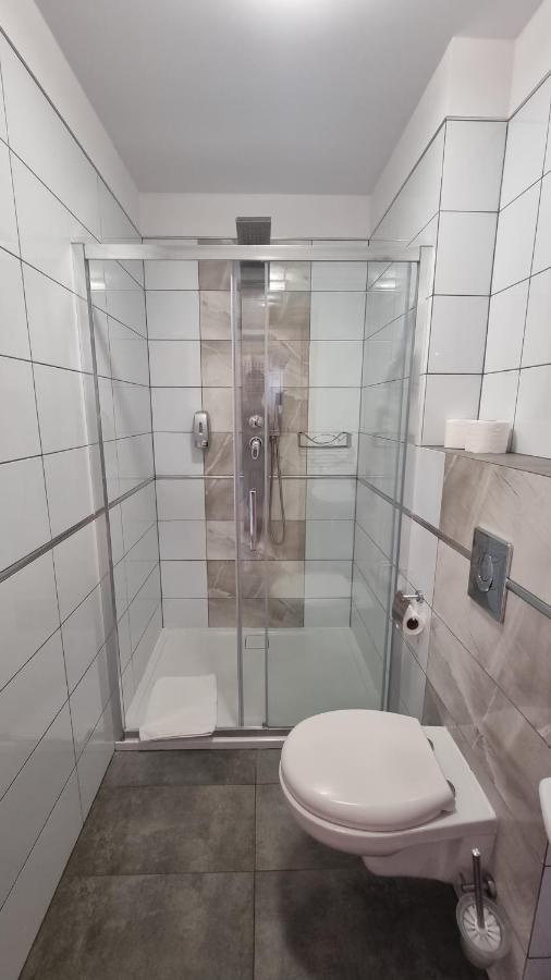 Siedem Drzew Hotel Biskupice  Екстериор снимка