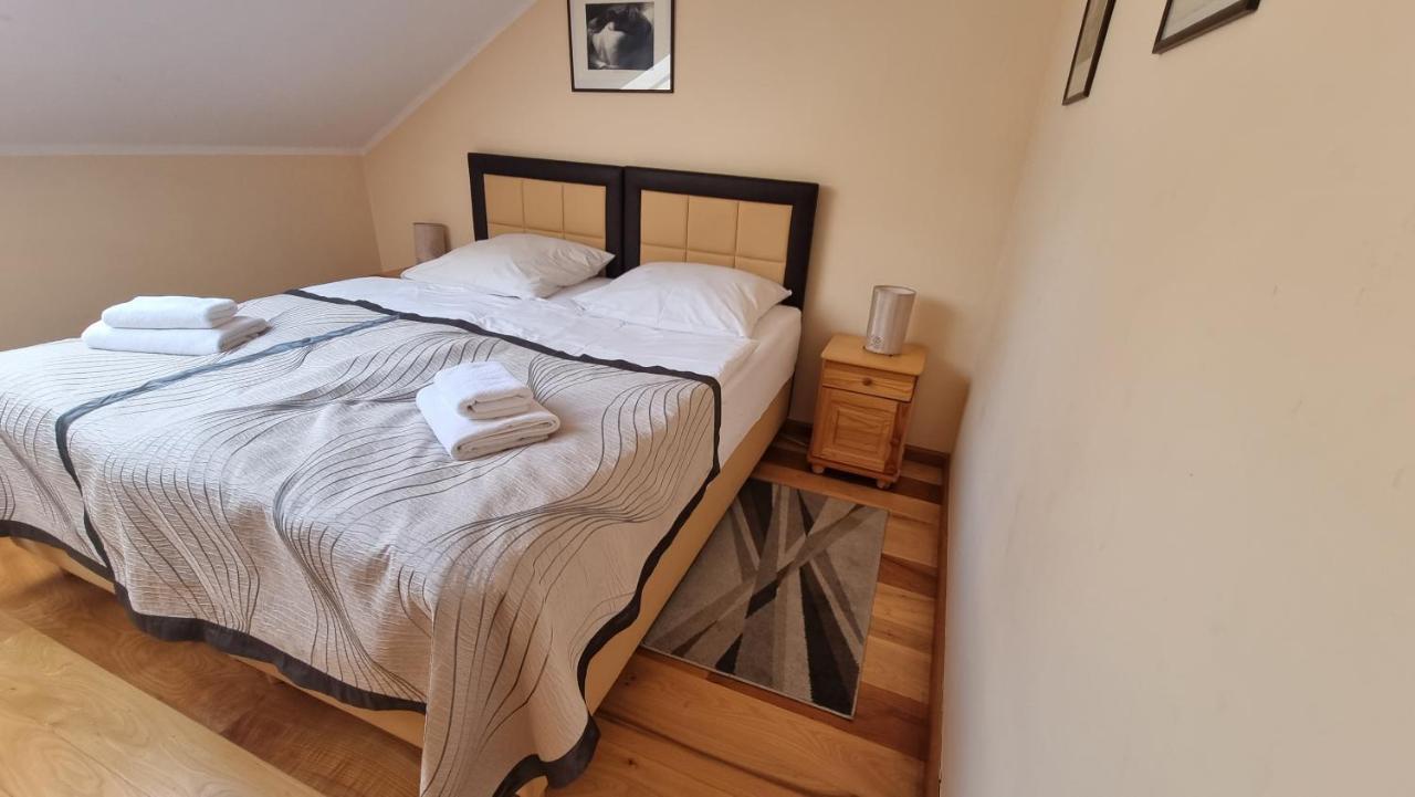 Siedem Drzew Hotel Biskupice  Екстериор снимка